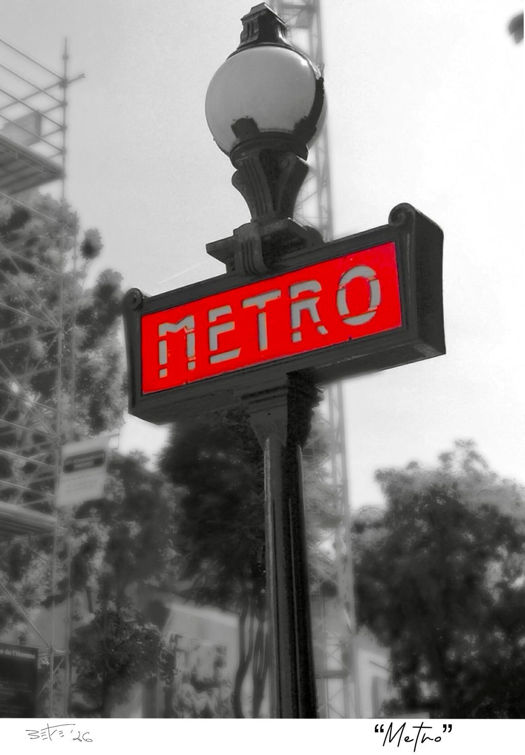 “Metro” Original Artwear: Heavyweight Crewneck T-shirt for Women
